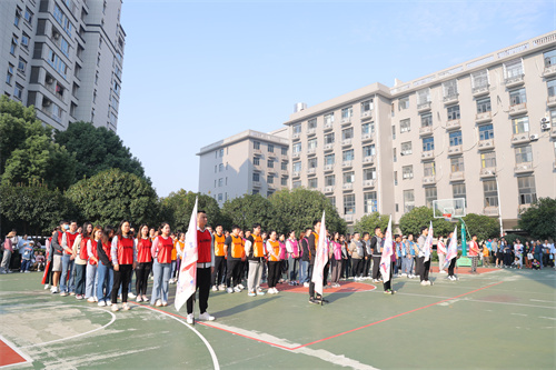 嗨战！百家乐网火炬点燃热烈永动机